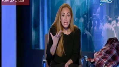 شاهد.. مدمن يعتدي على ريهام سعيد