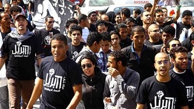 بلاغ لنيابة أمن الدولة ضد حركة ٦ إبريل بسبب جملة 