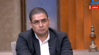 متصل مهاجما محمد أبوحامد: 