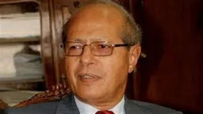 السفير رخا أحمد عن تناول لحم الحمير: 