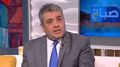 نائب وزير سابق يهدد الحكومة بكشف ملف فساد يتسبب في استقالتها