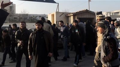 داعش يستبدل قيادات الصف الثاني في الرقة بقادة عراقيين