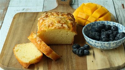 طريقة عمل كيك المانجو واللوز