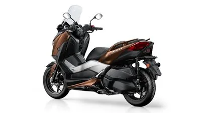 ياماها تكشف النقاب عن دراجتها الرياضية الجديدة 