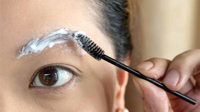 وصفة سحرىة للحصول على حواجب ثقيله