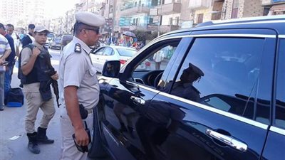 ضبط 3 متهمين في قضايا سلاح وأحكام غيابية خلال حملة مرورية بالمحلة