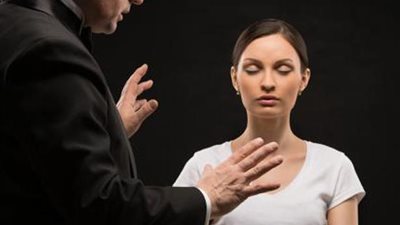 التنويم المغناطيسي.. أحدث الطرق الفعالة لإنقاص الوزن