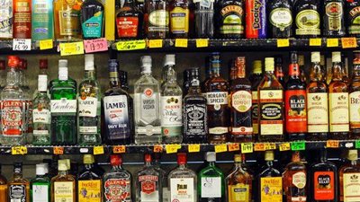 حظر استيراد وتصنيع المشروبات الكحلية في العراق