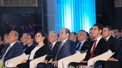 أحد حضور مؤتمر 