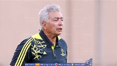 شوبير: طولان مرشح لتدريب الزمالك وسموحة.. والجدع إللي يجري وراه