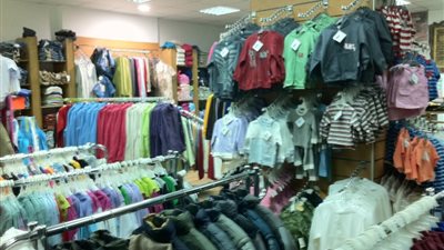 ركود حاد فى أسواق الملابس بسبب الدولار.. وخسائر فادحة لأصحاب المحلات 