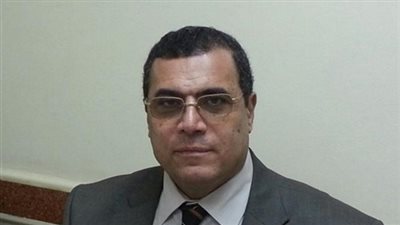 محافظ الفيوم  يصدر قراراً بشأن إجراءات الترقية لشاغلي وظائف التعليم