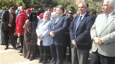 قيادات جامعة بنها تشارك في اليوم الرياضي بكلية التمريض (صور)