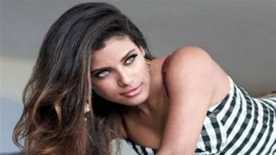 لأول مرة.. أم وابنتها تتنافسان على جائزة 