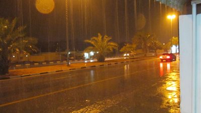 عاجل.. سقوط أمطار على الإسكندرية