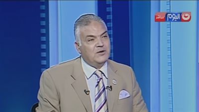 أستاذ إدارة: أخطر أزمة تواجه الحكومة 