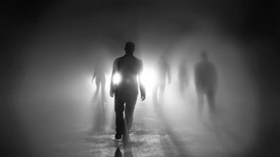 هذا ما يحدث  لجسم الإنسان بعد الموت!