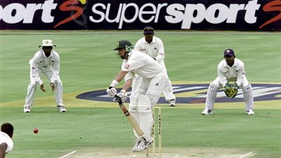 شاهد.. لاعب يفقد قدمه أثناء مباراة 