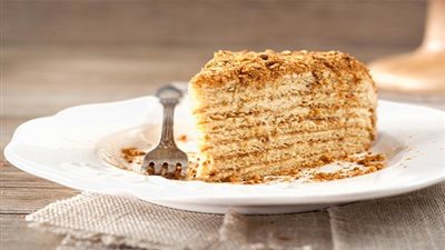 طريقة تحضير كعكة ملفوفة بالعسل