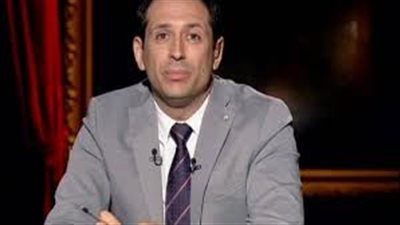 أحمد سالم يطالب بتخصيص رقم ساخن لـ الإبلاغ عن السائقين المبالغين في رفع الأجرة