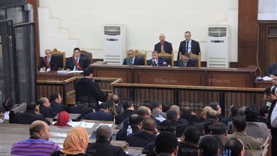 حضور الأهالي جلسة محاكمة المتهمين بـ«أحداث الظاهر» والمحكمة تحجز القضية لـ ٣١ ديسمبر (صور)