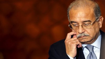 الحكومة تنفي تسريح 2 مليون موظف