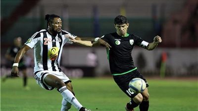 بالفيديو.. مازيمبي الكونغولي يسحق بجاية الجزائري برباعية ويتوج بطلا للكونفدرالية 