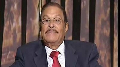 رئيس وزراء مصر الأسبق لـ الحكومة: 