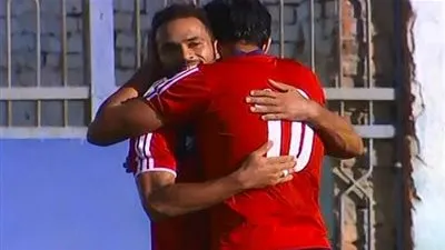 لاعب مسيحي يشير بعلامة 