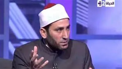 داعية إسلامي يكشف حقيقة قدرة ماء المطر على إبطال مفعول الحسد والسحر  