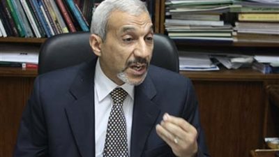 خبير استراتيجي: فارق النقاط بين كلينتون وترامب 