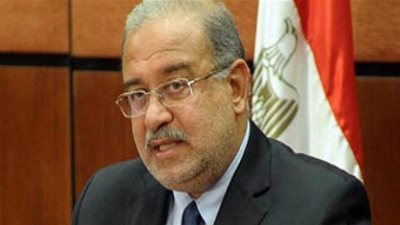 رئيس الوزراء: لم نتفاوض مع إيران لاستيراد بترول.. والوزير في أبو ظبي  