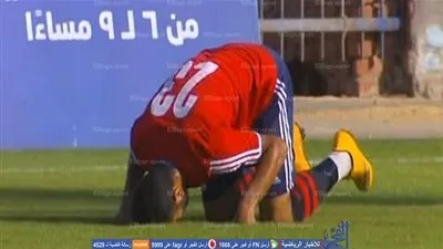 انفراد بالصوت.. أول رد للاعب النصر بعد إشارته بـ 