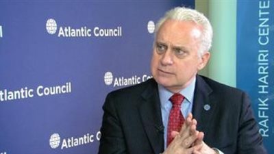 رئيس الجامعة الأمريكية: 