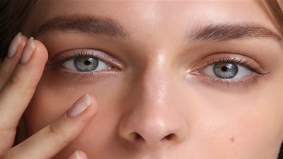 4 نصائح سحرية للحفاظ على شباب عينيك ونضارتهما