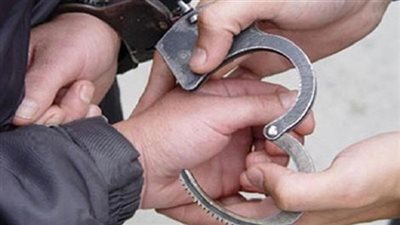 القبض على هارب من 38 حكم بالسجن بالقرب من  مطار القاهرة 