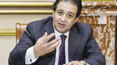 علاء عابد: لا يجب التعجل في الحكم على ترامب  