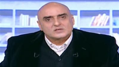 عزمي مجاهد: 