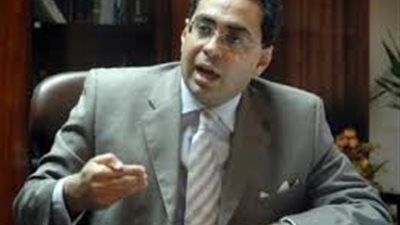 رئيس هيئة سوق المال السابق: 