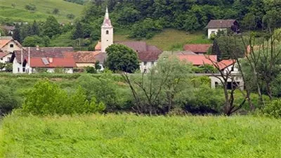 شركات سياحية تخطط لتنظيم رحلات إلى موطن زوجة ترامب