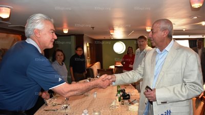 محافظ أسوان يلتقى وفد أعضاء الغرفة السياحية الأمريكية ويهنئهم بفوز ترامب (فيديو)