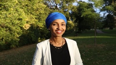 لأول مرة.. نائبة محجبة تصبح عضوة في الكونغرس الأمريكي!