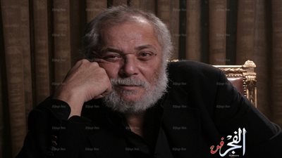 أبو تريكة ينعي وفاة محمود عبد العزيز