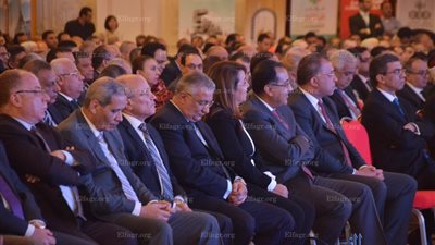 صلاة ونوم وتجاهل وزير.. أبرز مشاهد مؤتمر أخبار اليوم الاقتصادي (صور)