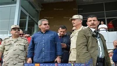 مصر وغانا .. وزير الرياضة يتفقد ملعب برج العرب ..صور