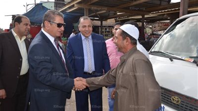 محافظ كفر الشيخ يهدد السائقين المخالفين لتعريفة الركوب (صور)