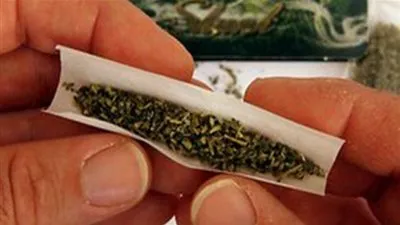 أكذوبــة البانجــــو