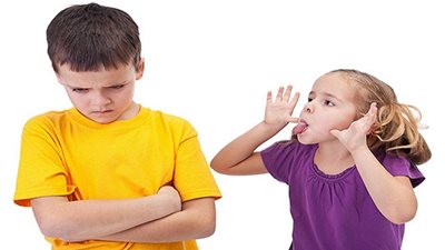 احذري.. التنمر يعرض طفلك للإصابة بالبدانة