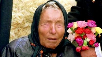 بعد صدق تنبوءتها بنسبة 85%.. عرافة كفيفة: أوباما آخر رئيس أميركي!