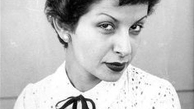 سناء جميل تضع زوجها في موقف محرج بسبب مشاهدها في أحد الأفلام